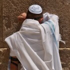 Joodse symbolen: tsietsiet, kwasten - teken aan de kleding